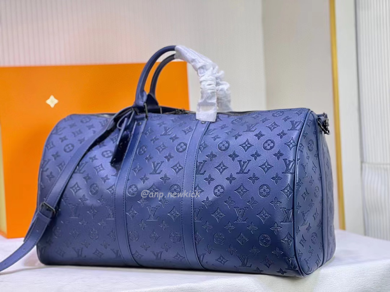 Louis Vuitton Keepall Bandouliere Monogram 50 Navy Duffel Bag (6) - newkick.vip